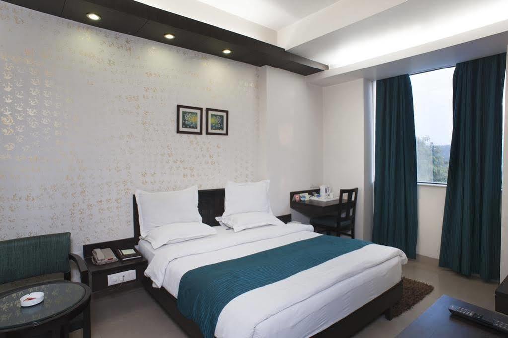 Fabhotel Rockland Nové Dillí Exteriér fotografie